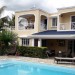 Beautiful and large house for rent in a quiet and peaceful area in Pereybere