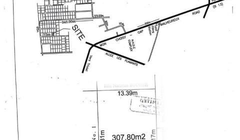  Property for Sale - Ground to be built - mont-choisy  